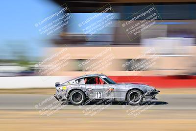 media/Sep-29-2024-24 Hours of Lemons (Sun) [[6a7c256ce3]]/StartFinish (245p-330p)/